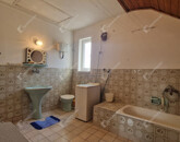 Eladó családi ház Komárom 62 900 000 Ft