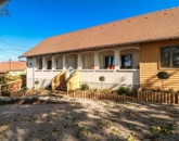 Eladó családi ház Bogád 145 000 000 Ft