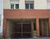 Szolnokon a Tófenék úton garázs kiadó!