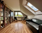 Eladó családi ház Pécs 280 000 000 Ft