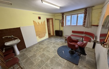 Eladó iroda/üzlethelyiség