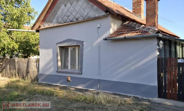 Eladó családi ház Törökszentmiklóson!