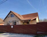 Eladó újszerű családi ház, Tápiószele