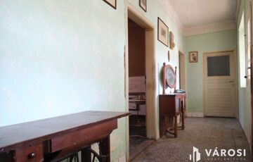 Eladó családi ház