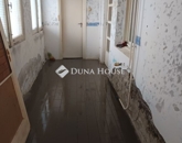 Eladó családi ház Udvar 8 000 000 Ft