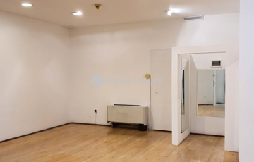 Eladó iroda/üzlethelyiség