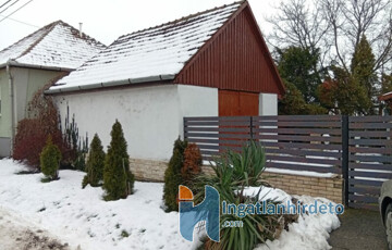 Eladó családi ház