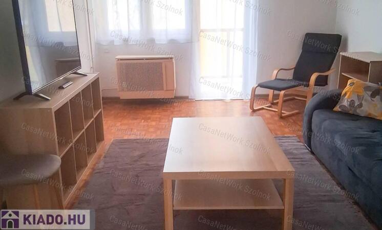 Szolnok belvárosában kiadó bútorozott 2 szobás belvárosi lakás                                 