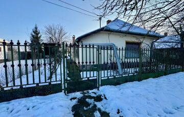 Eladó családi ház