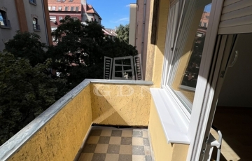 Eladó lakás