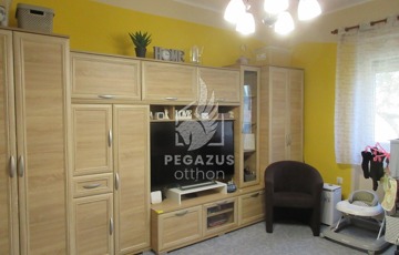 Eladó lakás