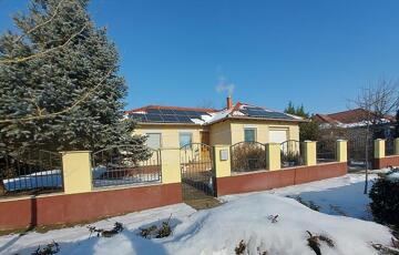 Eladó családi ház