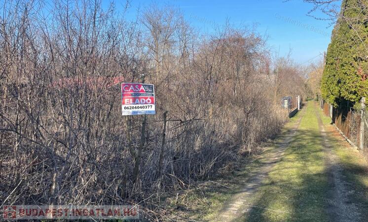 Balatonfűzfőn kertrész eladó                                 
