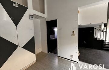 Eladó iroda/üzlethelyiség