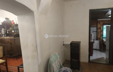 Eladó telek/földterület