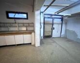 Eladó üzlethelyiség/műhely/raktár Szolnokon, a Széchenyi lakótelepen