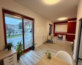 Kiadó iroda/üzlethelyiség Vác 200 000 Ft