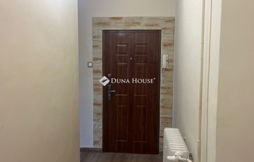Eladó lakás