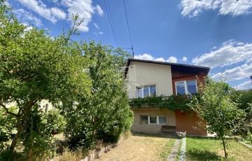 Eladó családi ház