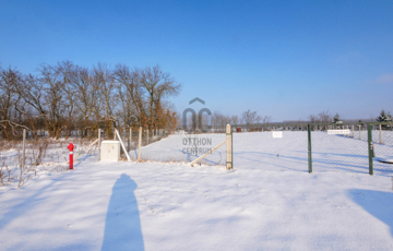 Eladó telek/földterület