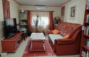 Eladó családi ház