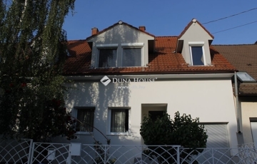 Eladó családi ház