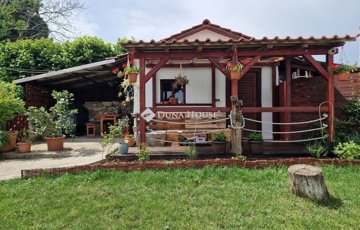 Eladó családi ház