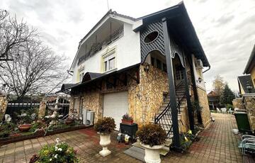 Eladó családi ház