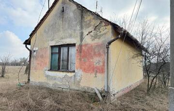 Eladó családi ház