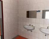 Szolnokon a Nagysándor József úton található műhely kiadó!