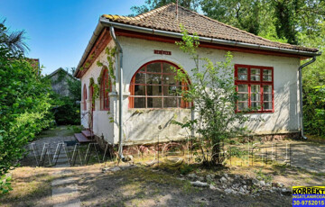 Eladó családi ház