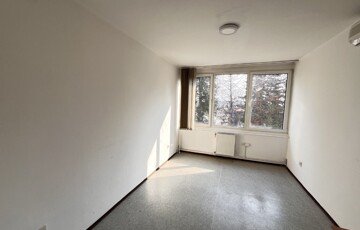 Kiadó iroda/üzlethelyiség