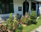 Eladó családi ház Szekszárd 30 900 000 Ft