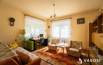 Eladó családi ház