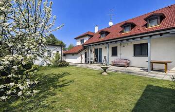 Eladó családi ház