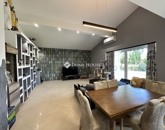 Eladó családi ház Kozármisleny 149 000 000 Ft