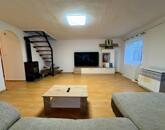 Gyopárosfürdőn esztétikusan felújított, kétszintes lakóház eladó