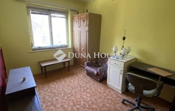 Eladó lakás