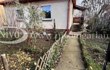 Eladó családi ház