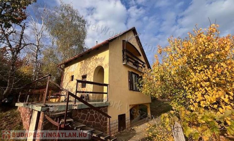 Panorámás Nyaraló Lovas, Alsóörs határán                                 