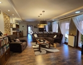 Eladó családi ház Érsekcsanád 210 000 000 Ft