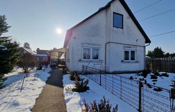 Eladó családi ház