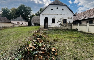 Eladó családi ház