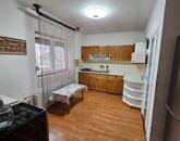 Eladó családi ház Oroszlány ritkán kínált, keresett utcájában!