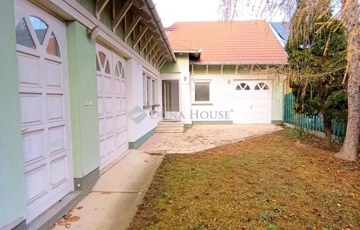 Eladó családi ház