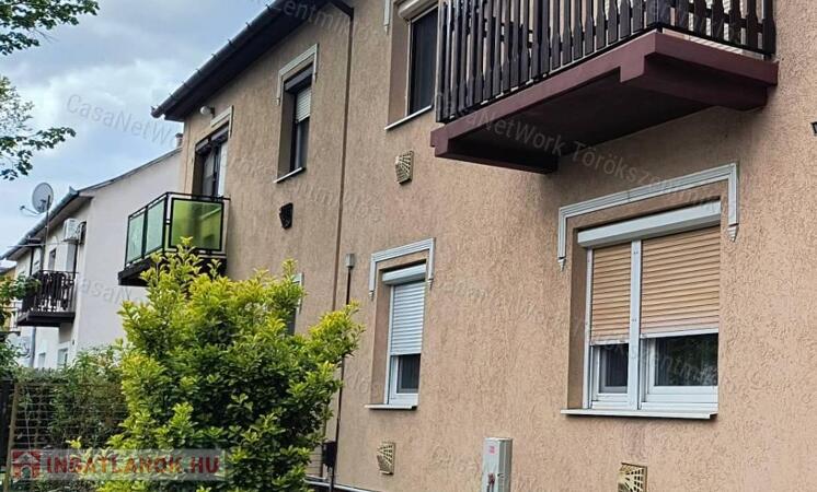 Eladó lakás Törökszentmiklós központjában!