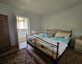 Eladó családi ház Feked 36 500 000 Ft