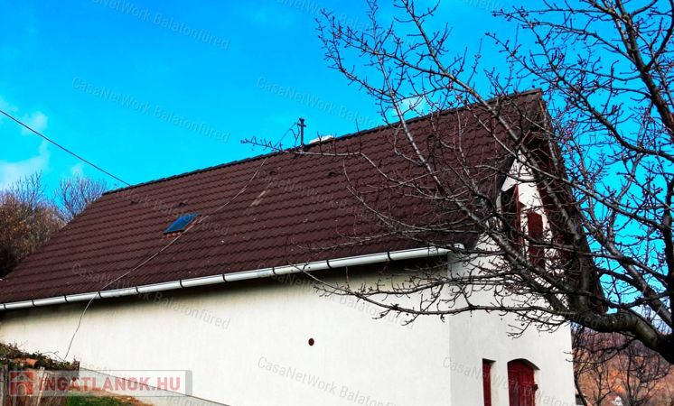 Tökéletes panorámás bővíthető nyaraló Balatonszőlősön