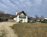 Eladó családi ház Balatonakali 109 000 000 Ft