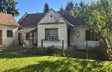 Eladó családi ház